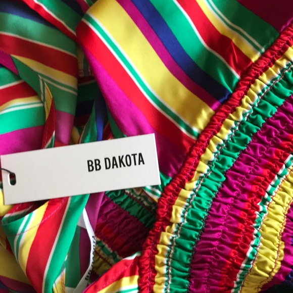 💕💚🌟🦋Rainbow Colors Festival Top!💕🦋🌟💚 - Picture 5 of 6